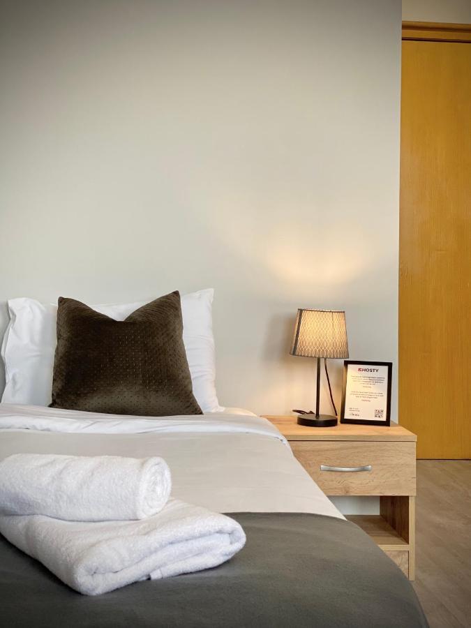 Hello Studios Budget Stays Free Parking & Wifi Stara Sagora Exterior foto