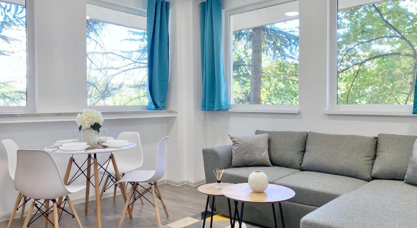 Hello Studios Budget Stays Free Parking & Wifi Stara Sagora Exterior foto